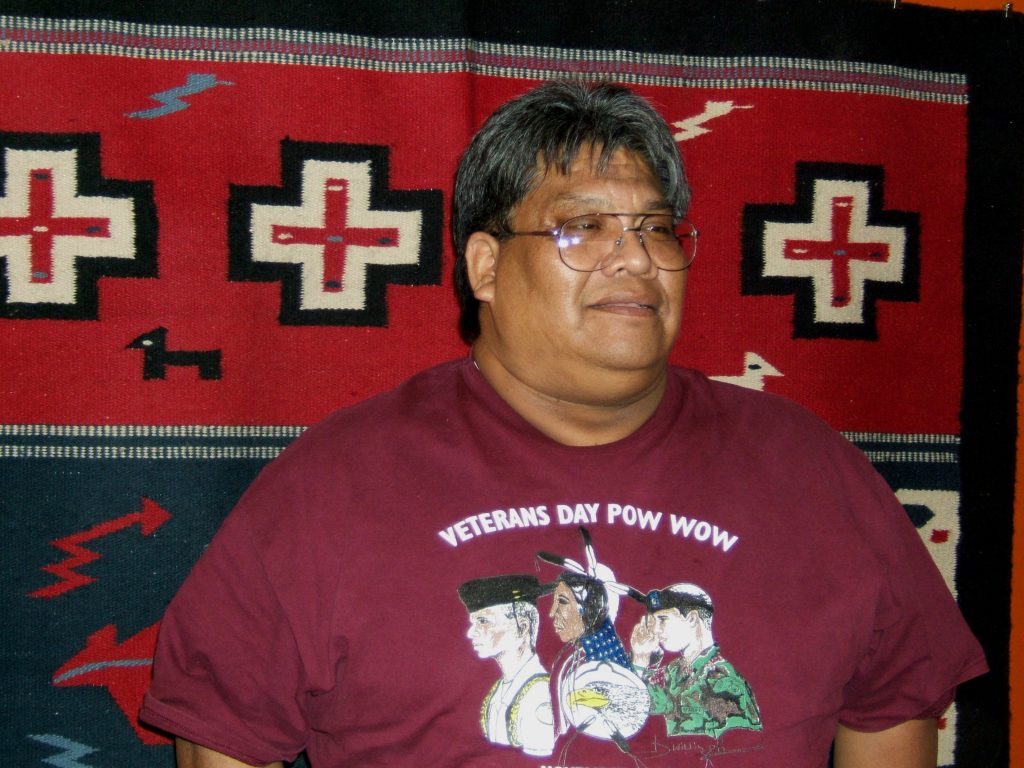 Powwow emcee Harold Comby of Philadelphia, Mississippi (photo by Chris Goertzen for the Mississippi Arts Commission).