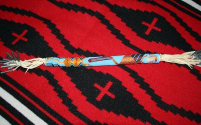 Small talking stick, detail (photo by Chris Goertzen for the Mississippi Arts Commission).