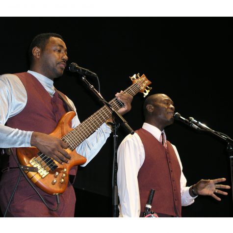 The Veal Brothers performing at Roots Reunion in Hattiesburg, November 2005.