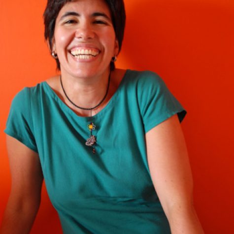 Bossa nova singer Renata Gil of Jackson (photo by Kate Medley for the Mississippi Arts Commission).