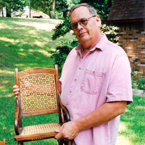 Chair caner Stuart Proctor of Vicksburg, Mississippi (all photos of Proctor and his work by Wiley Prewitt for the Mississippi Arts Commission).